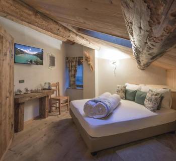 Pernottamento Infrasettimanale in Antica Baita di Montagna