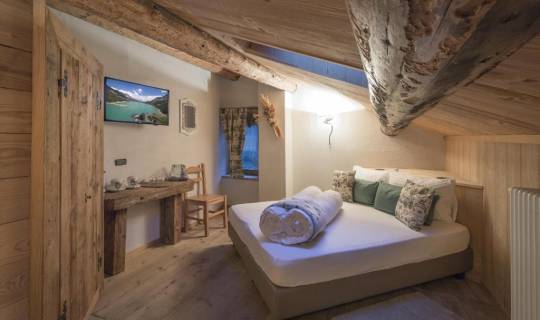 Pernottamento Infrasettimanale in Antica Baita di Montagna